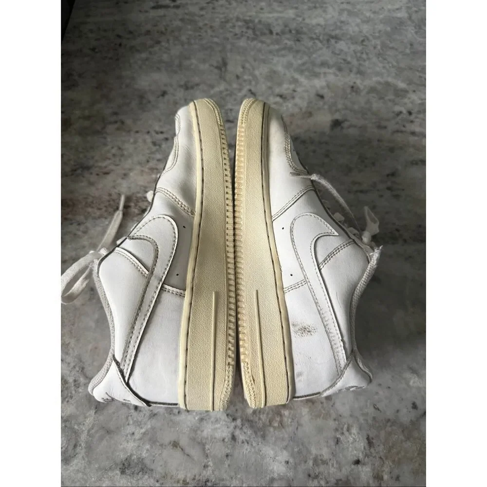 Nike Air Force One 6.5 M/8.5W